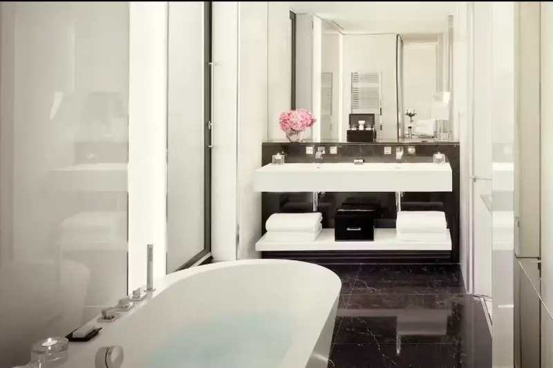 The Skyline Luxe Penthouse in Covent Garden